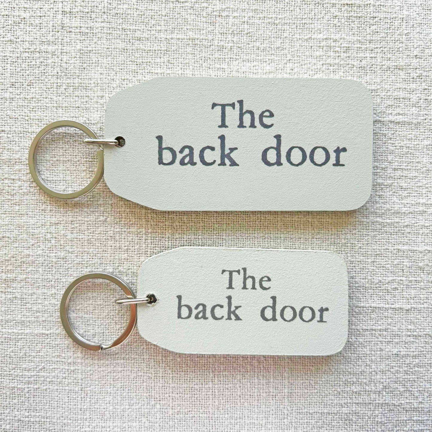 THE WOODEN POSTCARD COMPANY - BACK DOOR Wooden Key Tag: 6x Mini Tags (8x4cm)