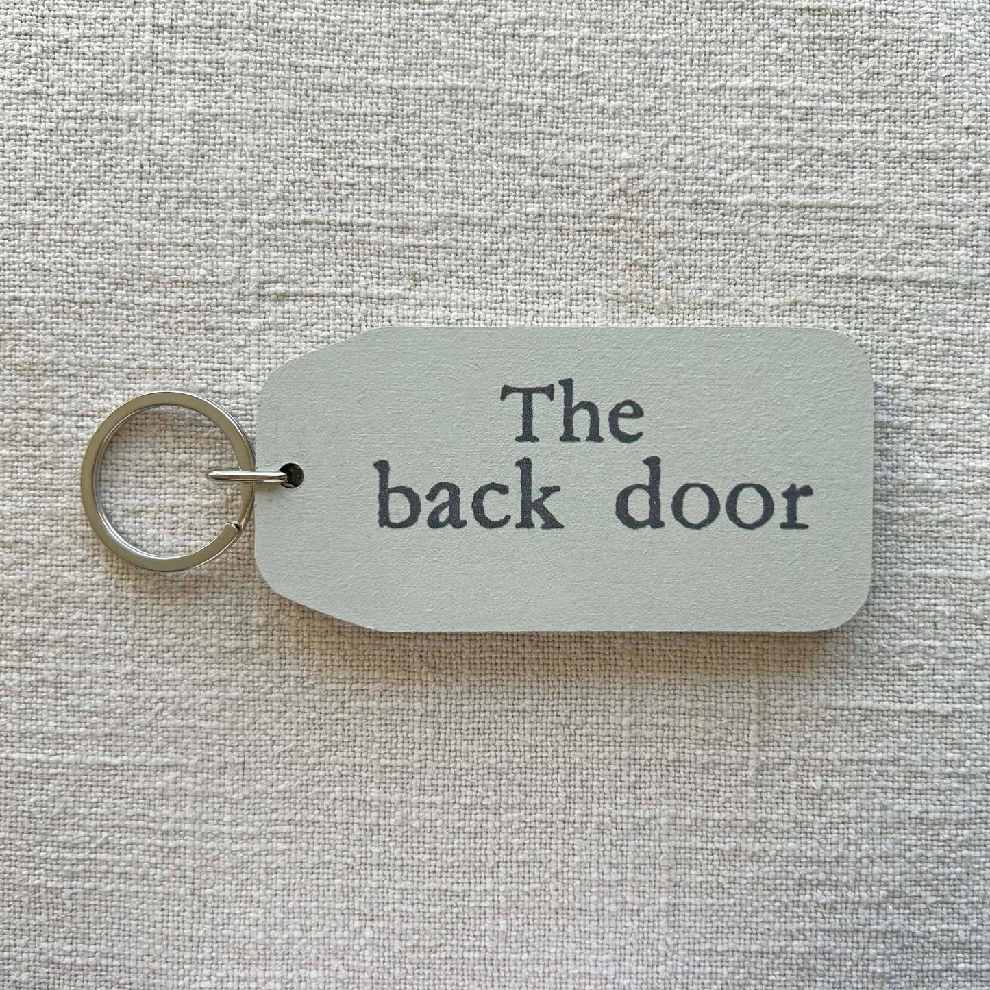 THE WOODEN POSTCARD COMPANY - BACK DOOR Wooden Key Tag: 6x Mini Tags (8x4cm)