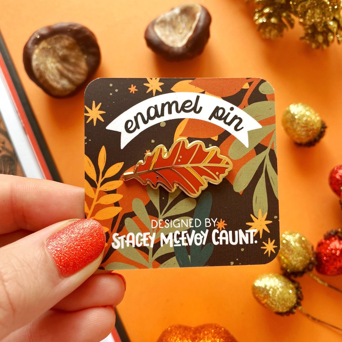 Autumn Oak Leaf Enamel Pin