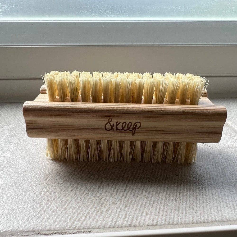 &Keep - &Keep Bamboo & Sisal Nail Brush