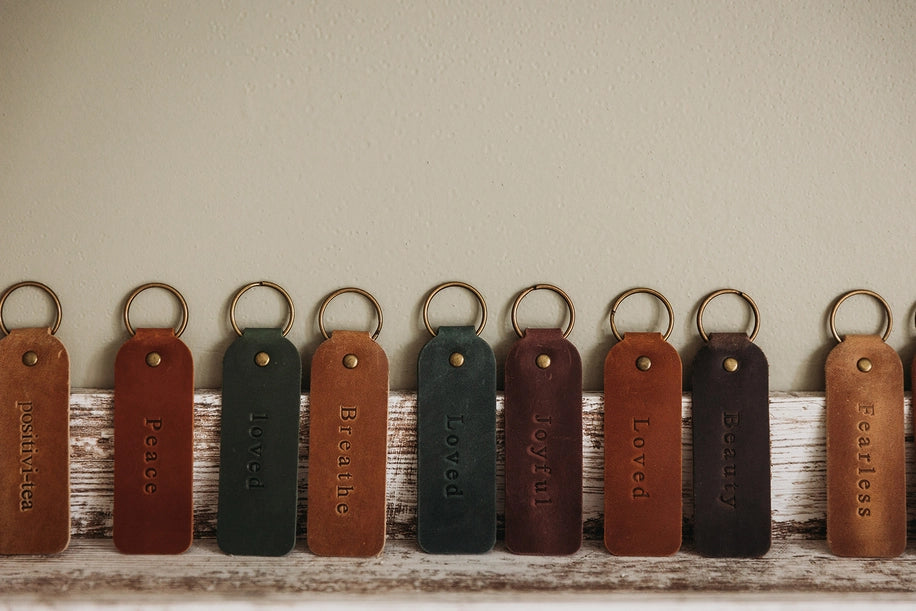 "HOME" Leather Encouragement Keyring - Evergreen