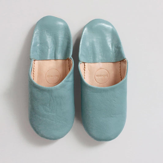 Moroccan Babouche Basic Slippers, Pearl Gray